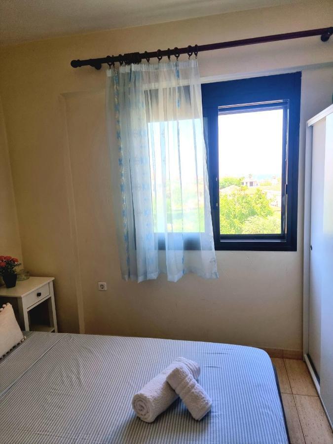 Nice Apartment With Amazing Views Kriopigi Luaran gambar