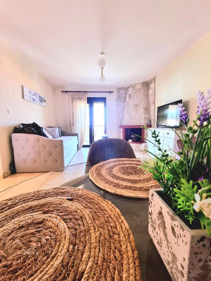 Nice Apartment With Amazing Views Kriopigi Luaran gambar